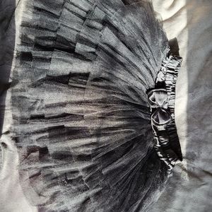 Black tutu with bow
